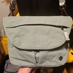 Lululemon All Night Festival Bag